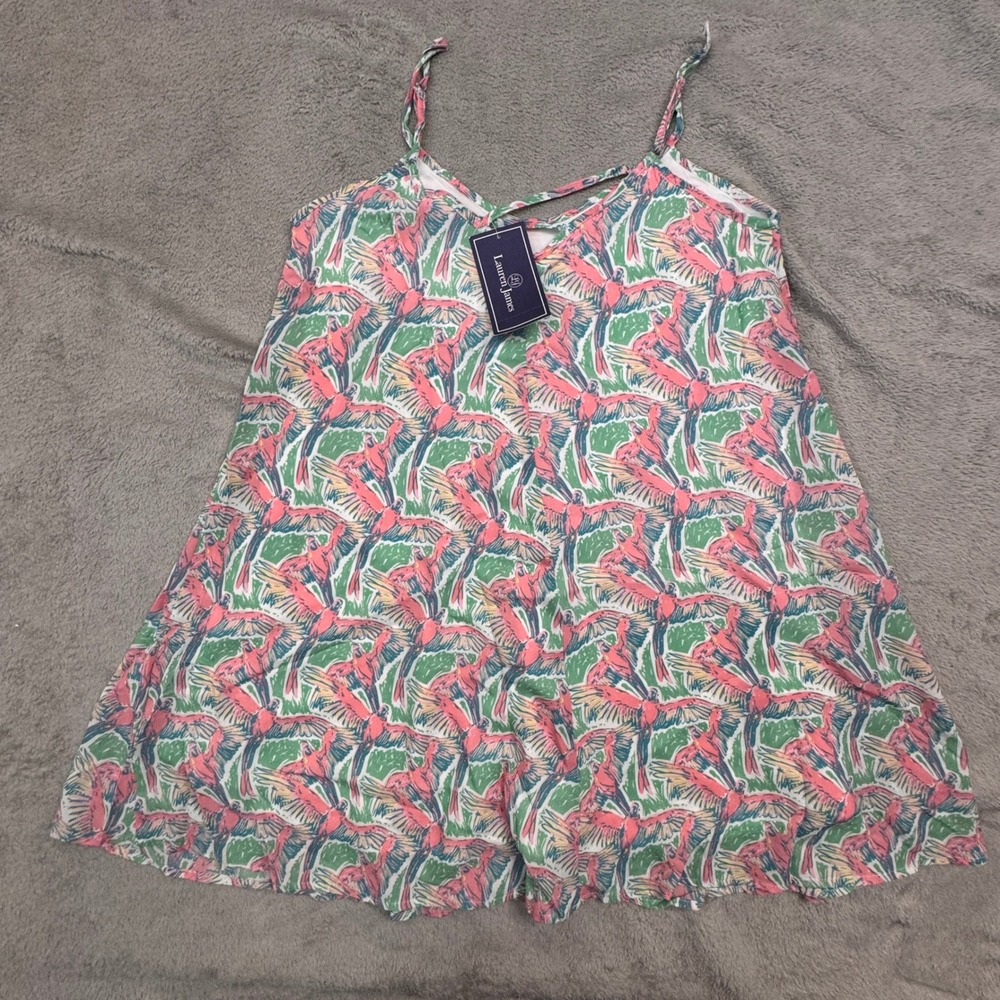 Lauren James NWT Spaghetti Strap Top with Underliner Size Small‎